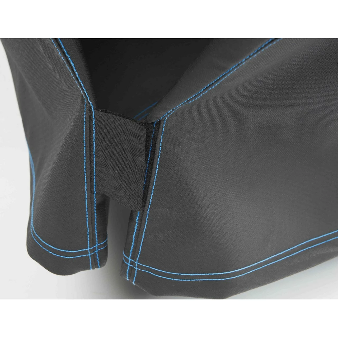 Broil King PREMIUM Schutzhülle - Sovereign 400er, Baron 500er & Crown 500er 6 Broil King PREMIUM Schutzhülle - Sovereign 400er, Baron 500er & Crown 500er – Bild 4